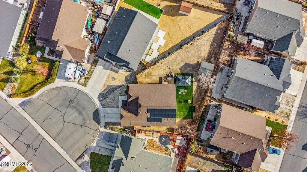 689 Canary Fernley NV 89408
