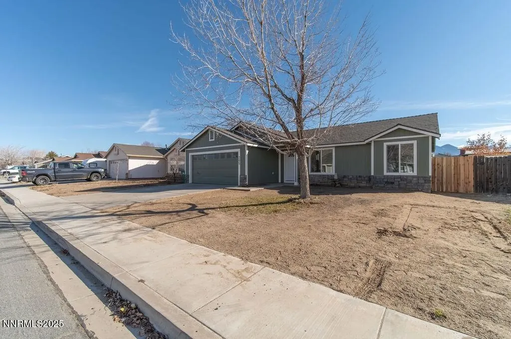 205 Corral Dayton NV 89403