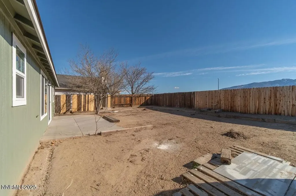 205 Corral Dayton NV 89403