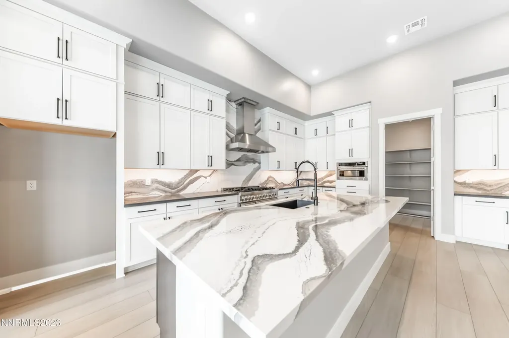 1075 Udowski Reno NV 89523