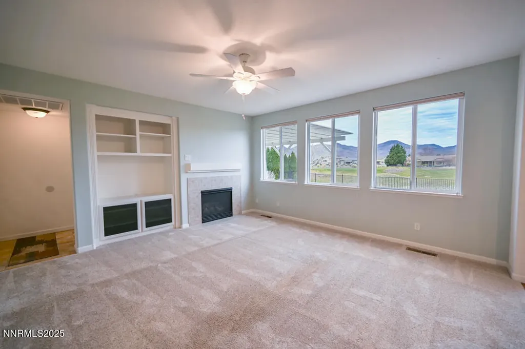 812 Ballybunion Dayton NV 89403