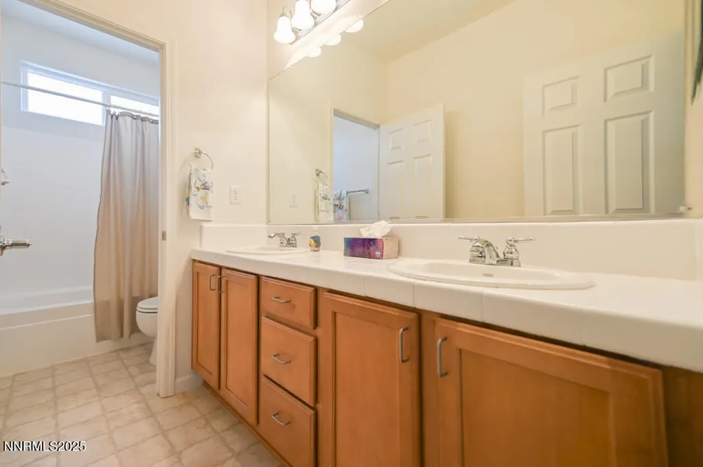 812 Ballybunion Dayton NV 89403