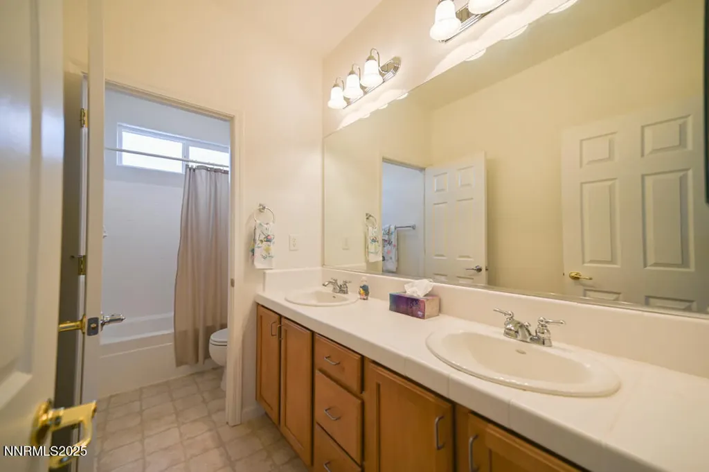 812 Ballybunion Dayton NV 89403