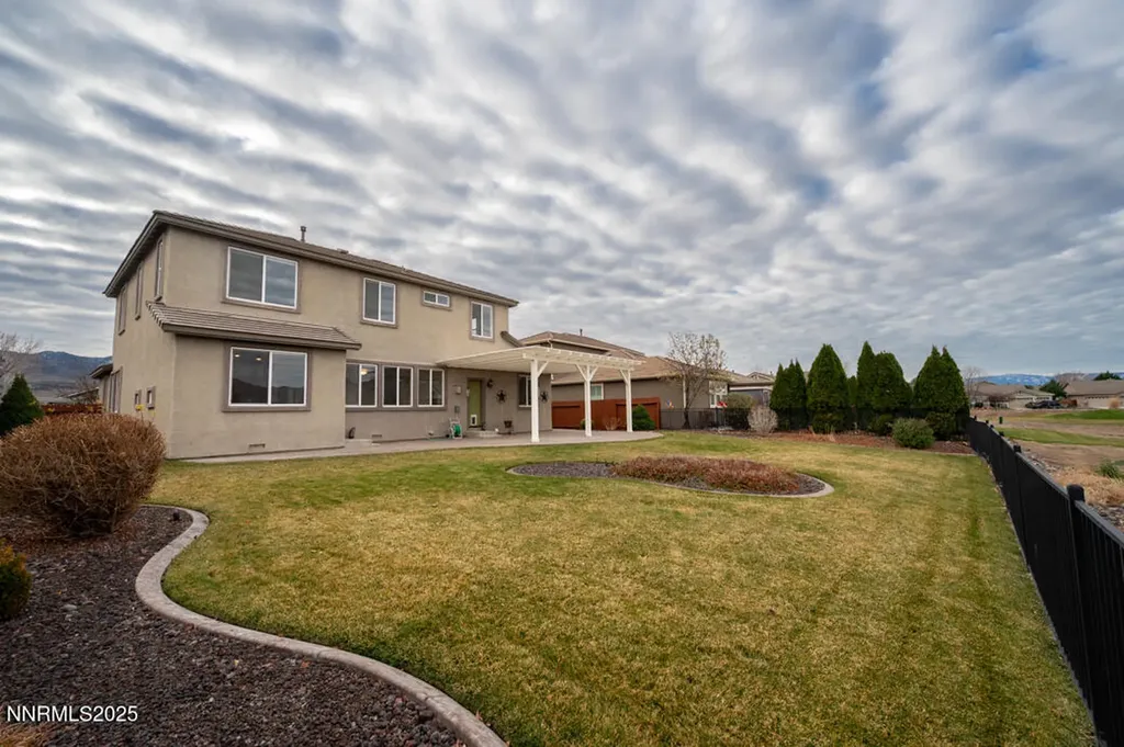 812 Ballybunion Dayton NV 89403