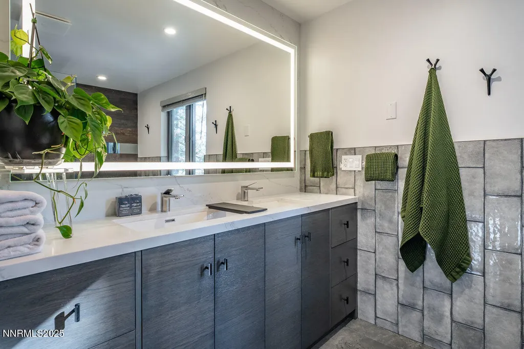 12 Kelly Glenbrook NV 89413
