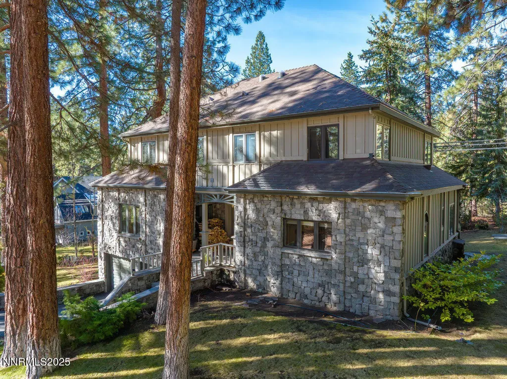 12 Kelly Glenbrook NV 89413