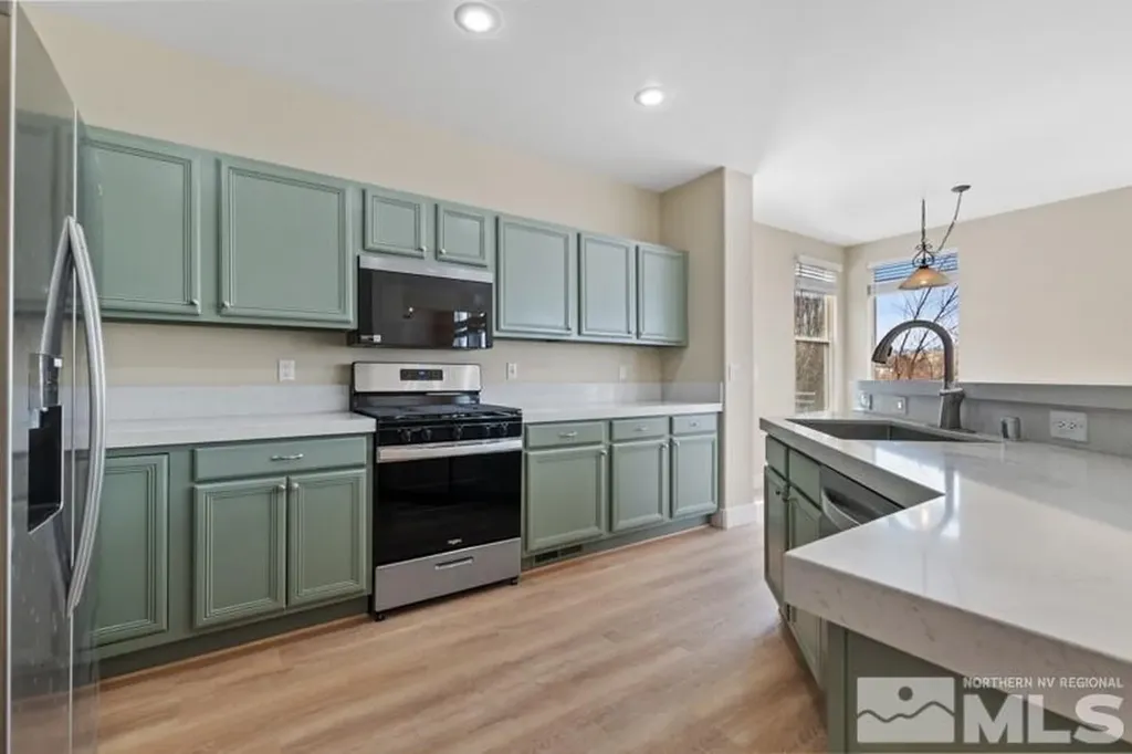 609 Caughlin Reno NV 89519