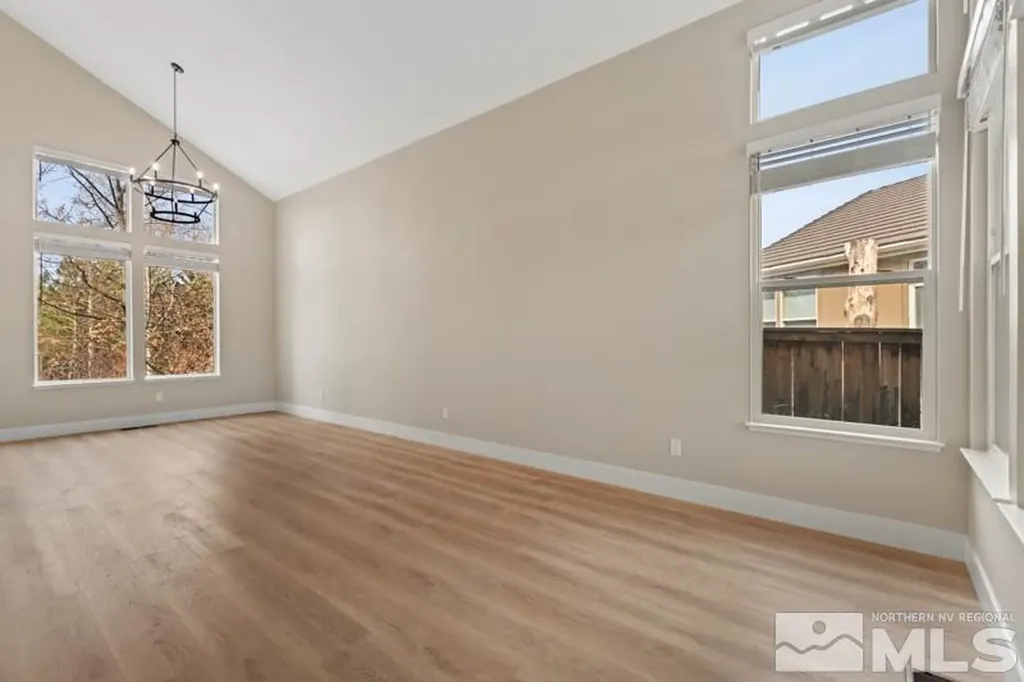 609 Caughlin Reno NV 89519