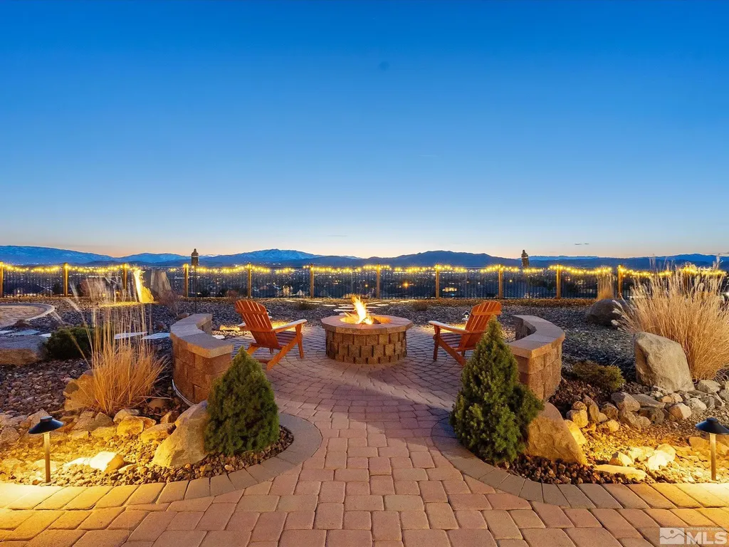 7640 Orange Plains Sparks NV 89436