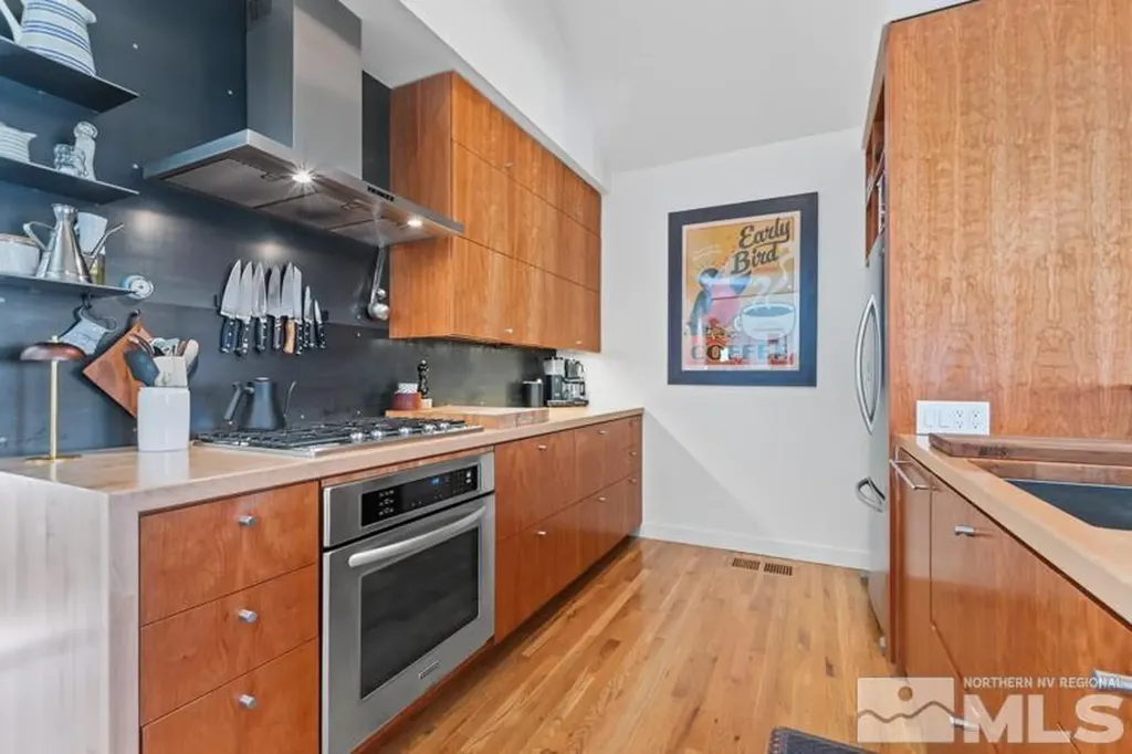 643 John Fremont Reno NV 89509