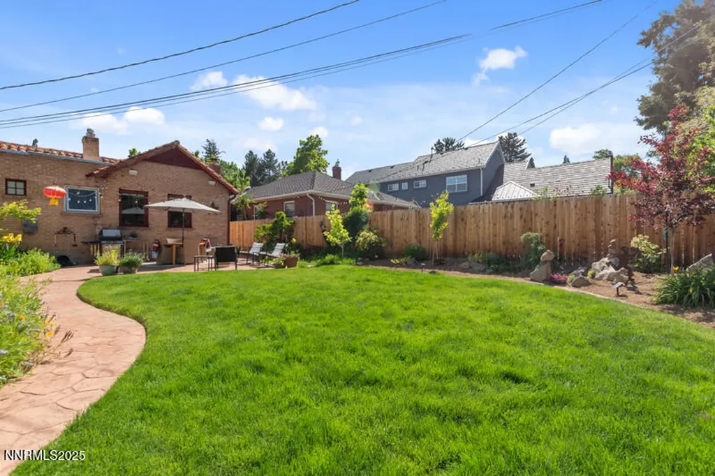 643 John Fremont Reno NV 89509