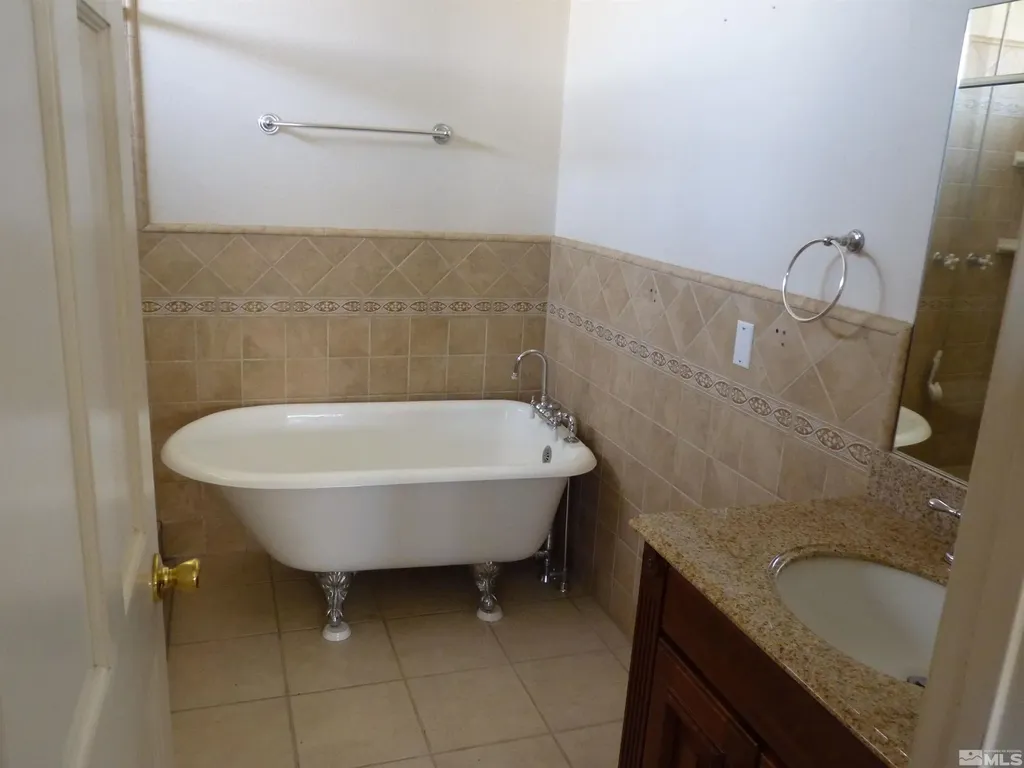 6 Palomino Yerington NV 89447
