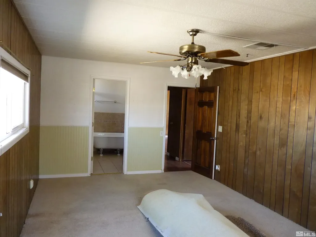 6 Palomino Yerington NV 89447