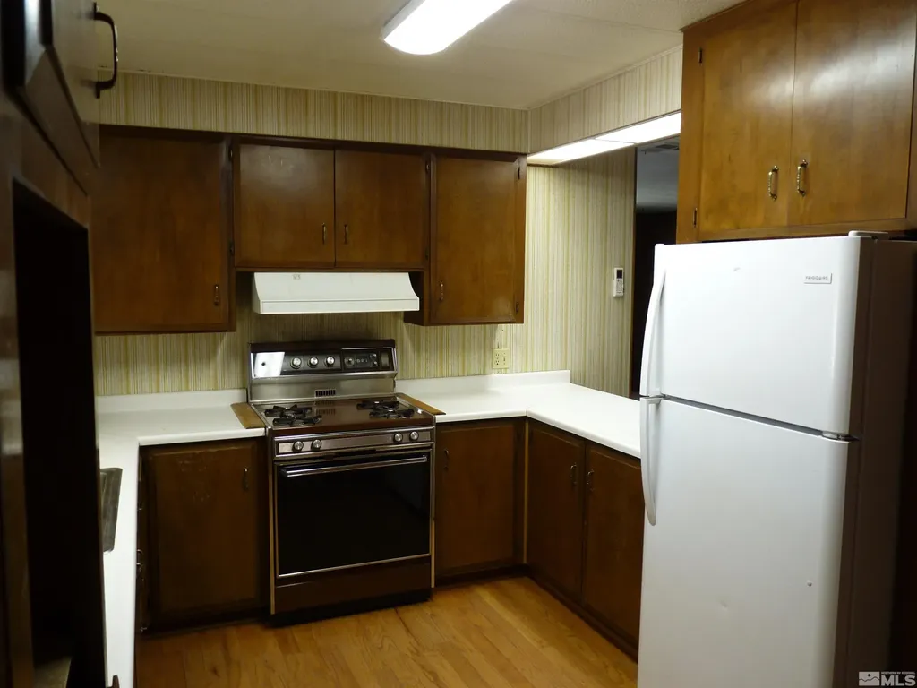 6 Palomino Yerington NV 89447