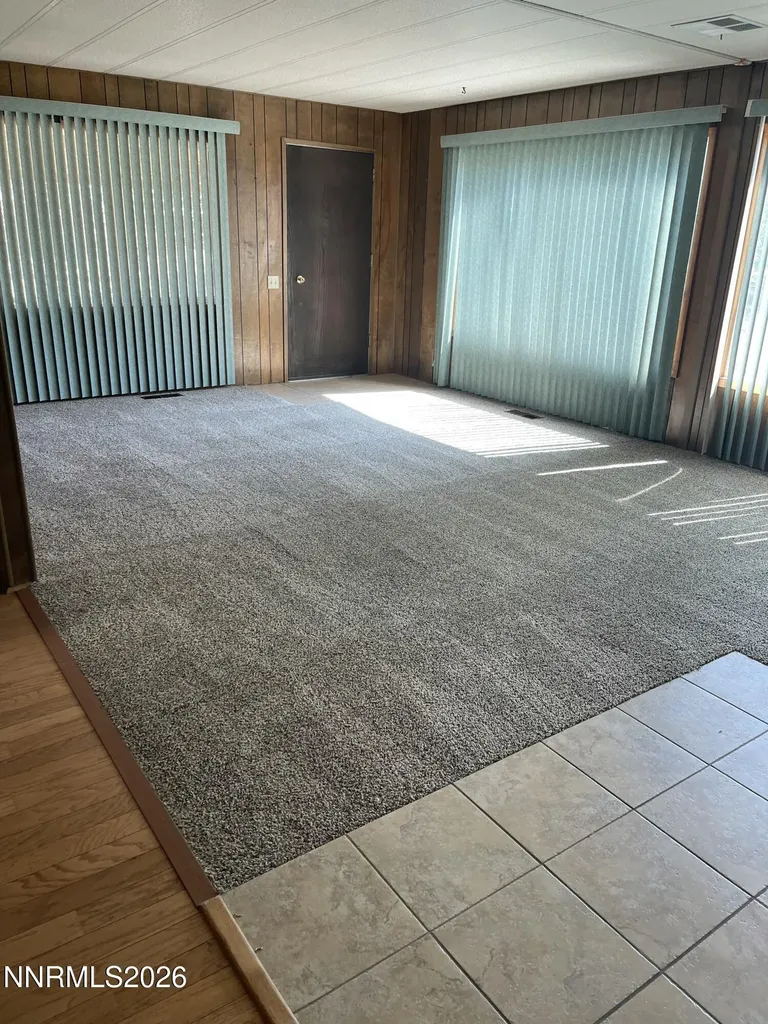 6 Palomino Yerington NV 89447