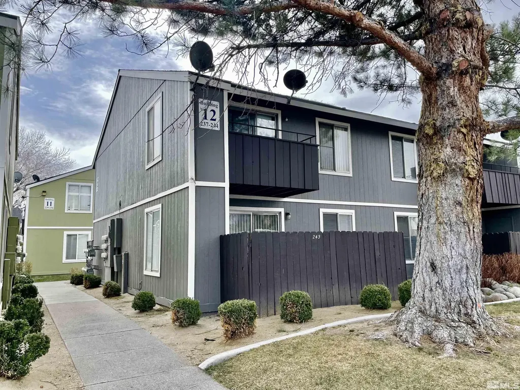 4608 Neil Reno NV 89502