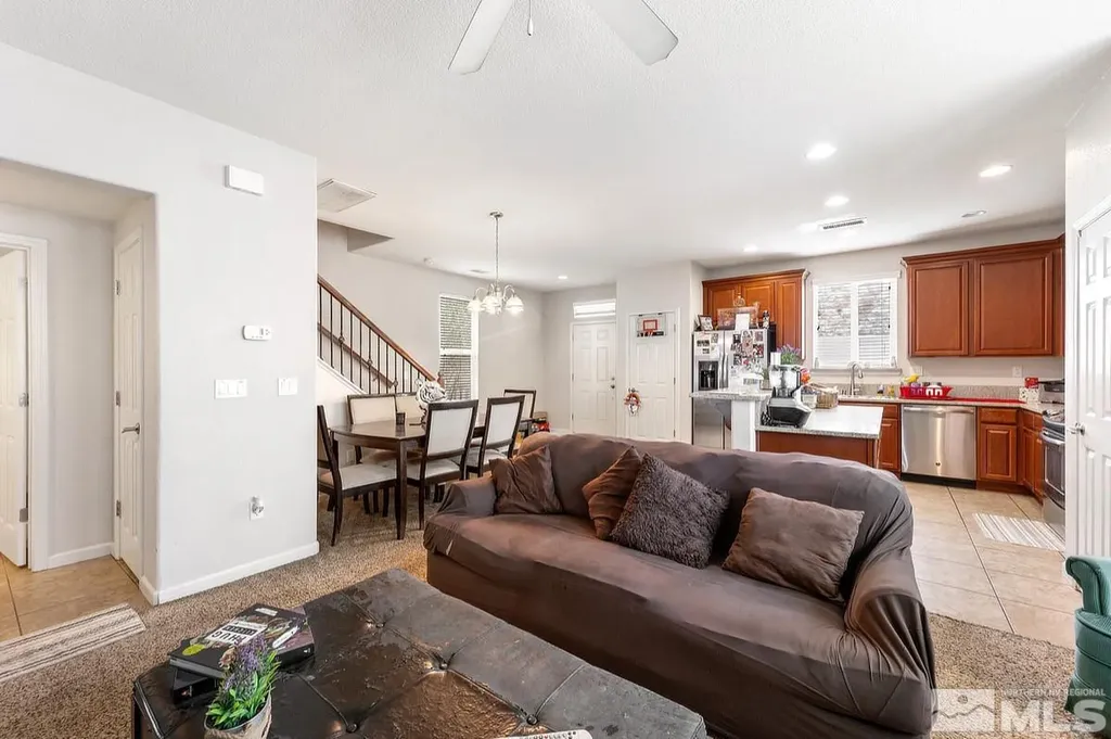 2020 Alamo Square Reno NV 89509