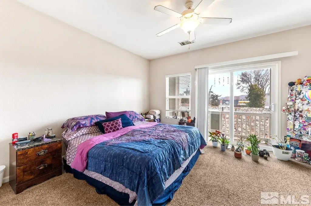 2020 Alamo Square Reno NV 89509