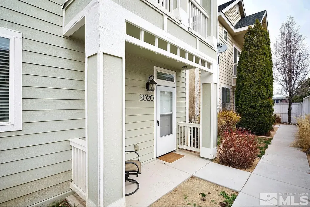 2020 Alamo Square Reno NV 89509