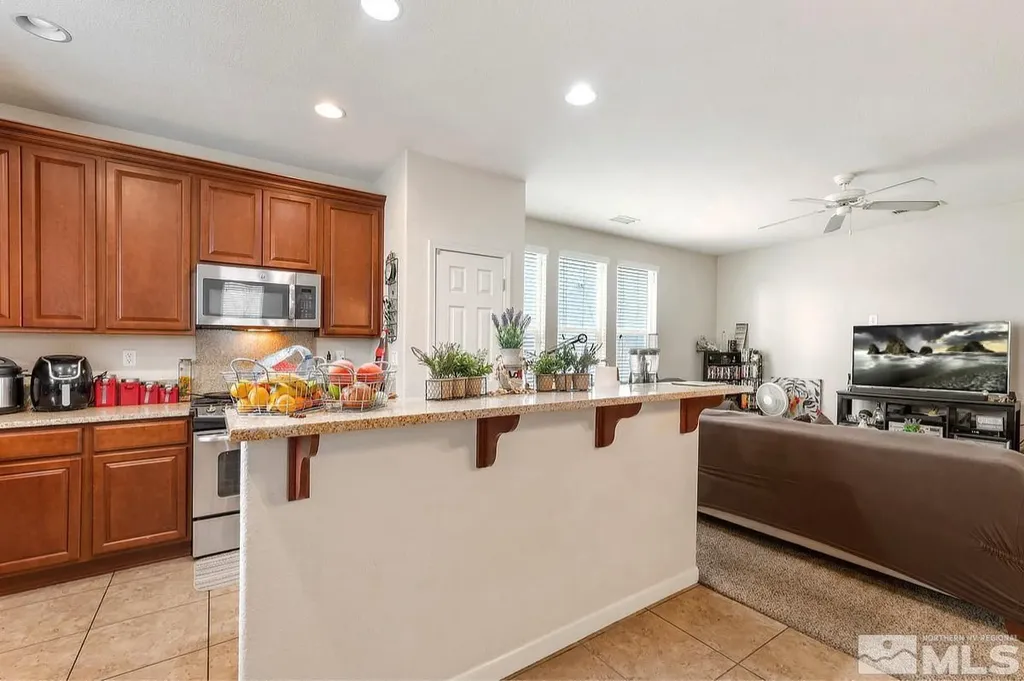2020 Alamo Square Reno NV 89509