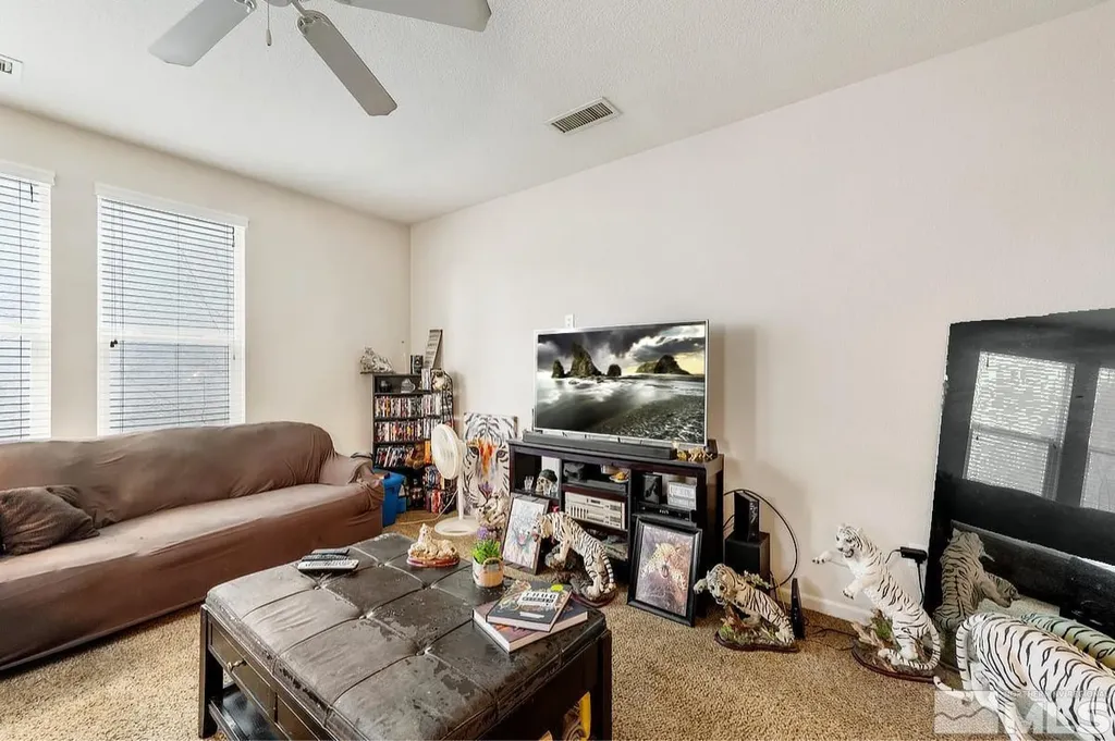 2020 Alamo Square Reno NV 89509