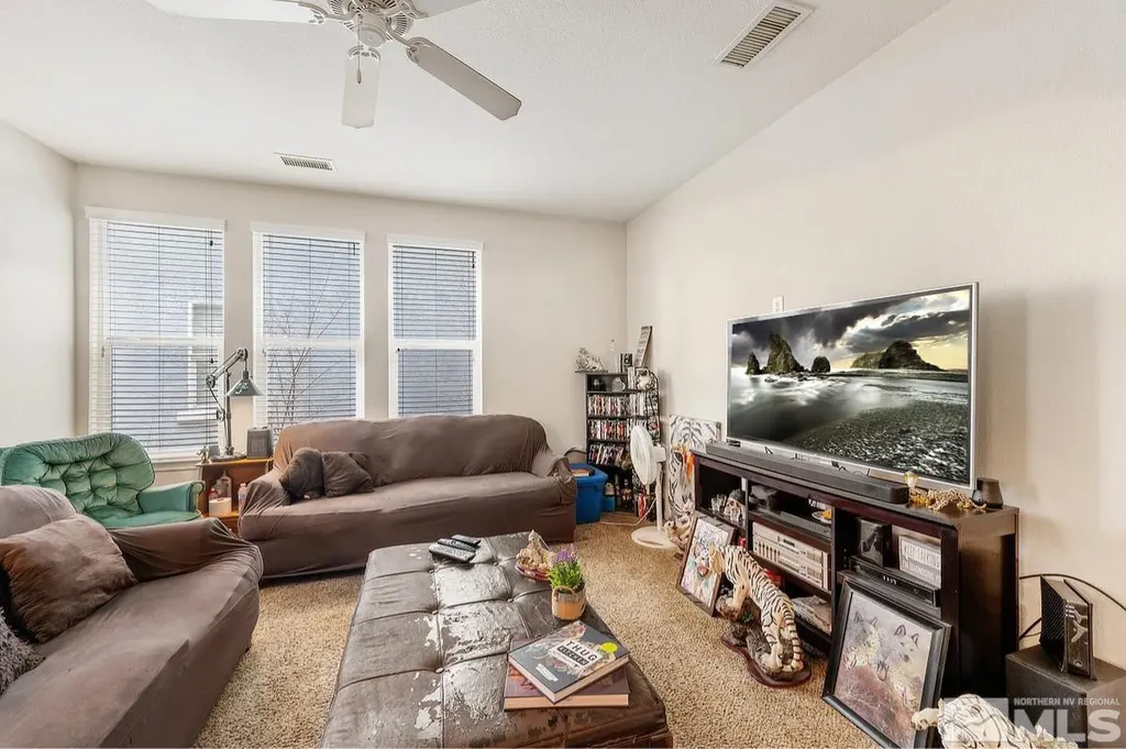 2020 Alamo Square Reno NV 89509