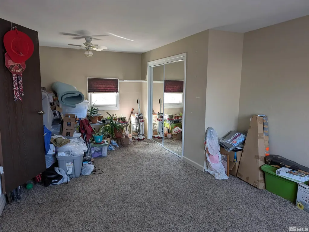 115 Commercial Yerington NV 89447