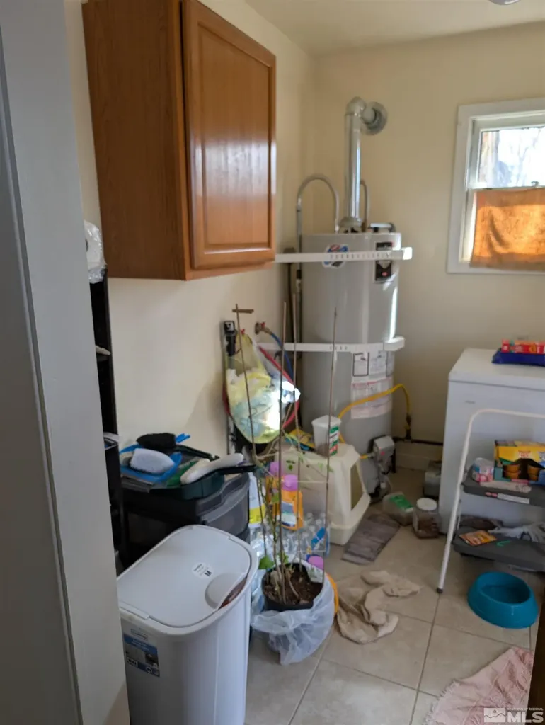 115 Commercial Yerington NV 89447