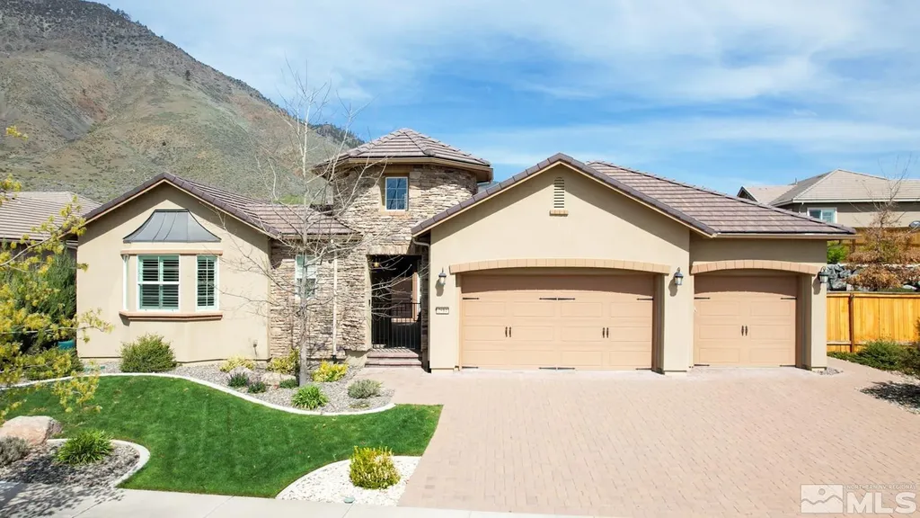 2814 Voight Canyon Genoa NV 89411