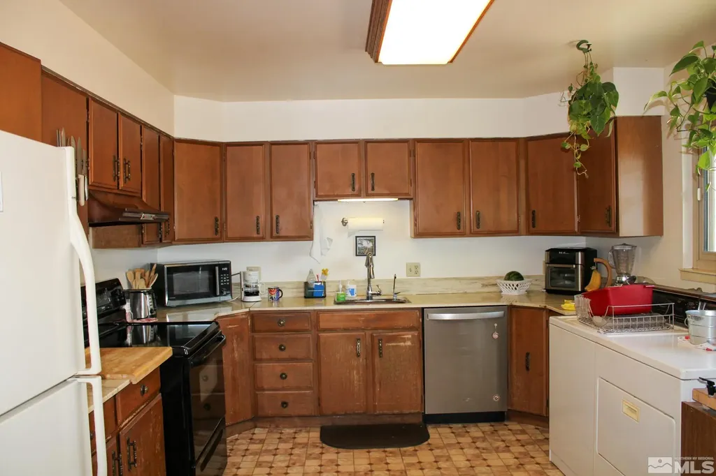 50 Canal Fernley NV 89408