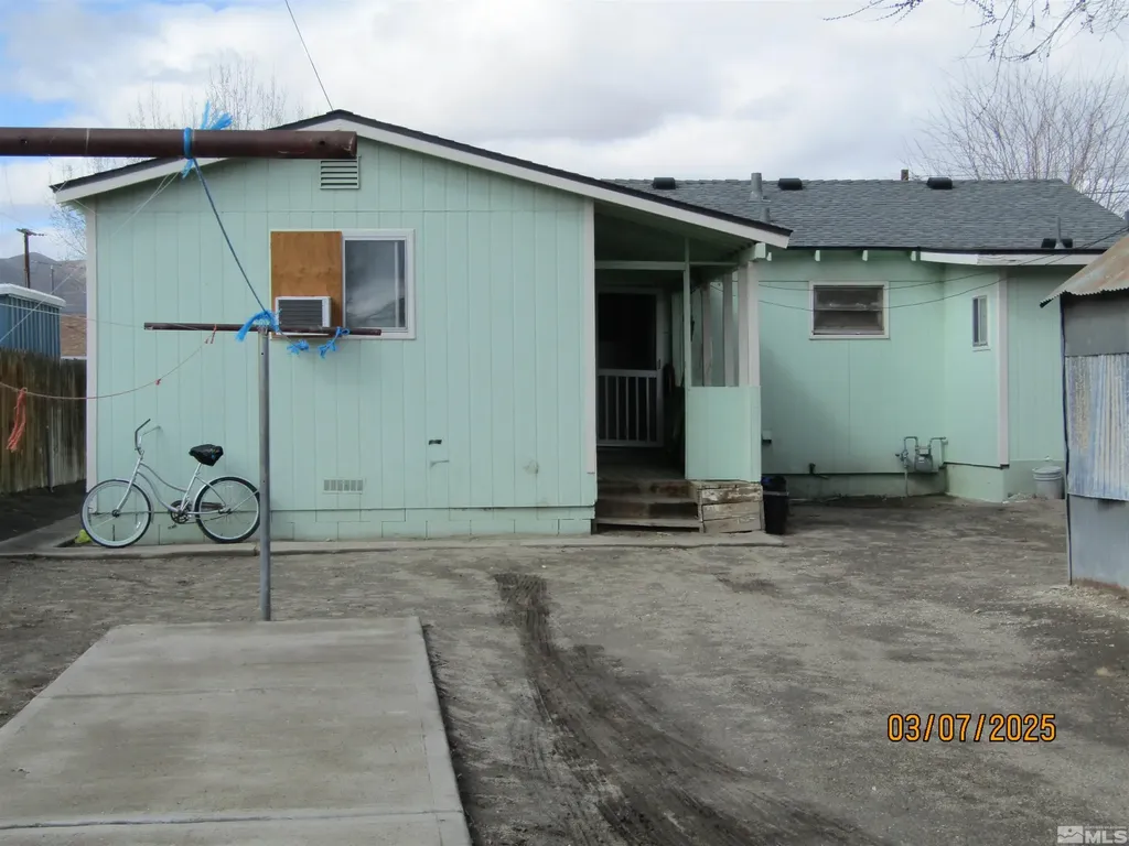 234 West Yerington NV 89447
