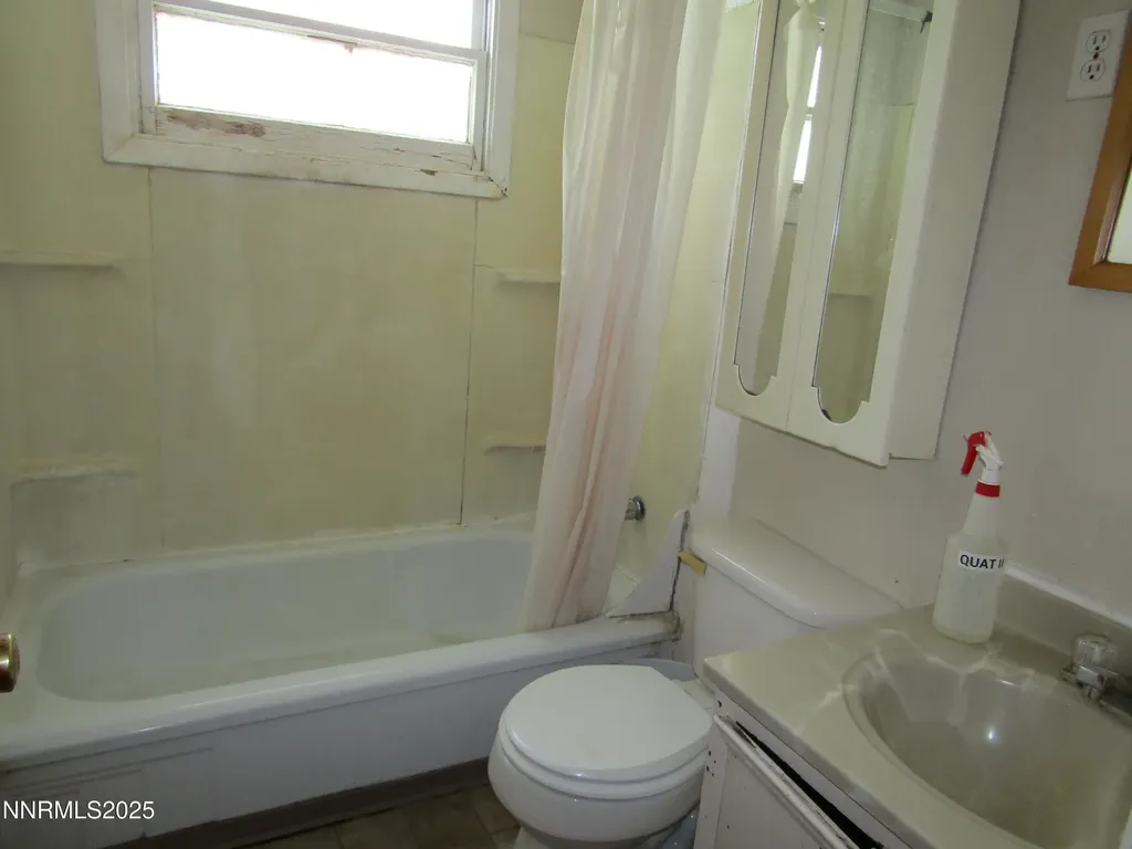 234 West Yerington NV 89447