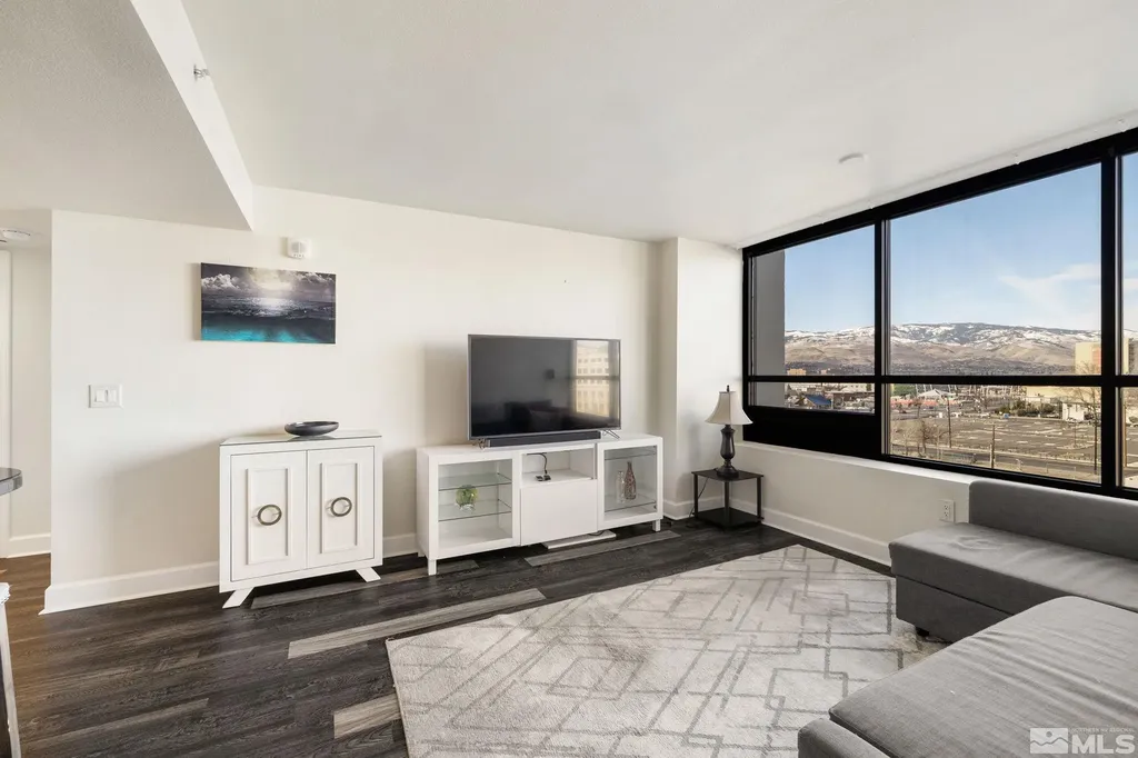 450 Arlington Reno NV 89503