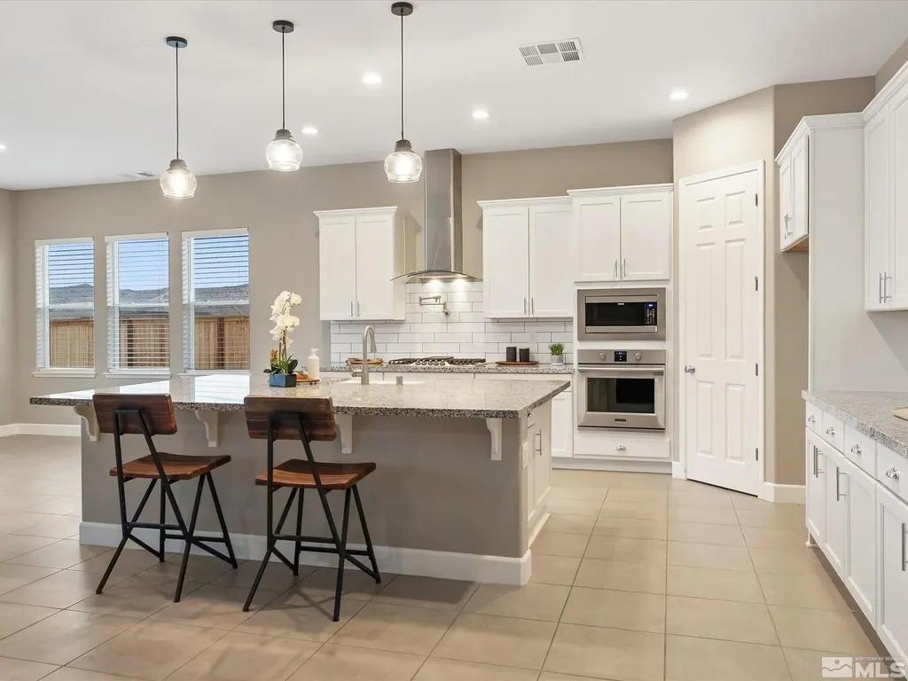 11641 Vista Park Sparks NV 89441