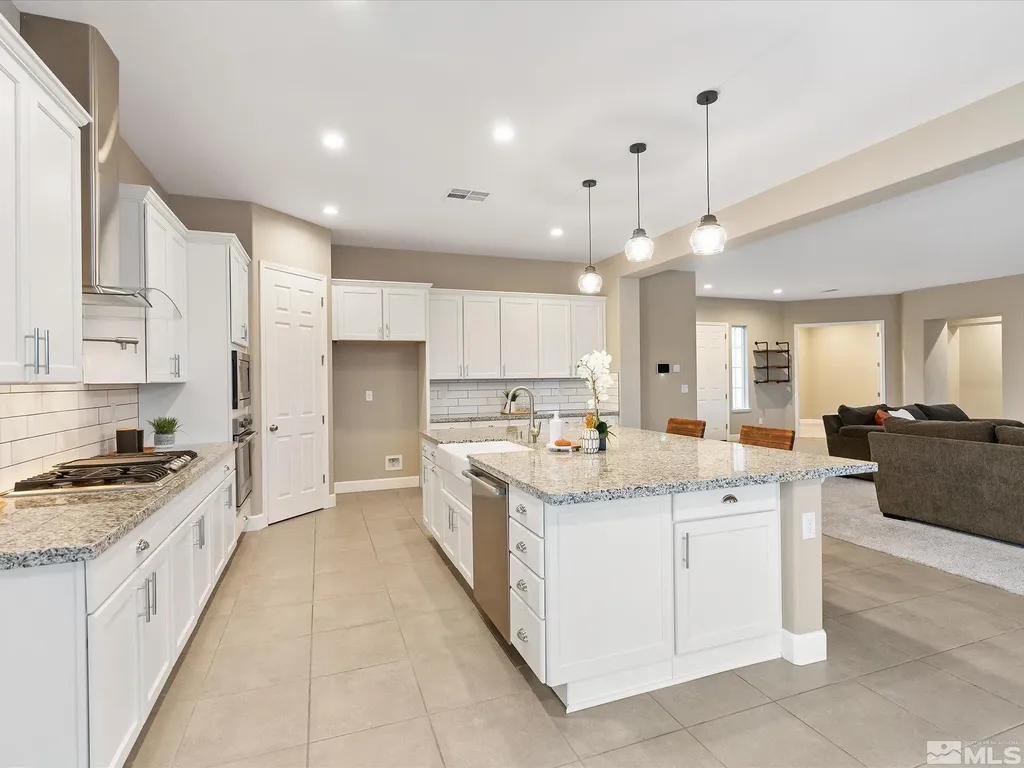 11641 Vista Park Sparks NV 89441