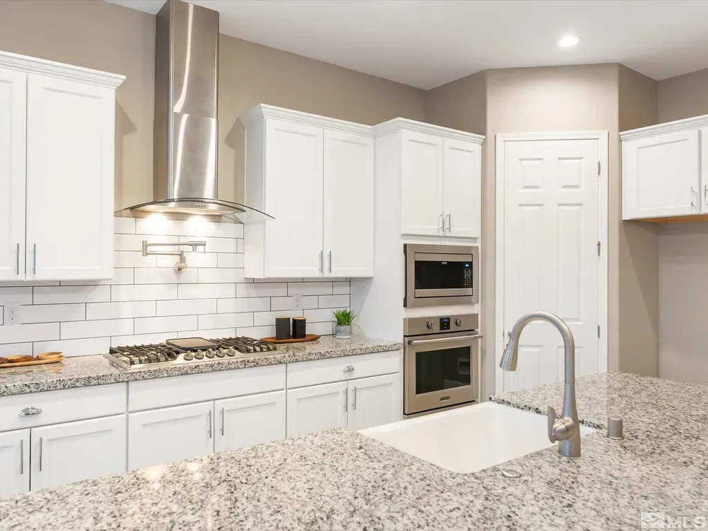 11641 Vista Park Sparks NV 89441