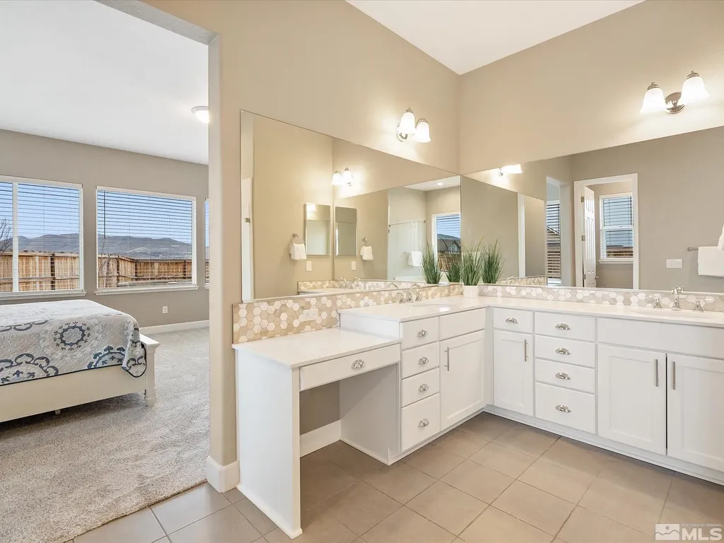 11641 Vista Park Sparks NV 89441