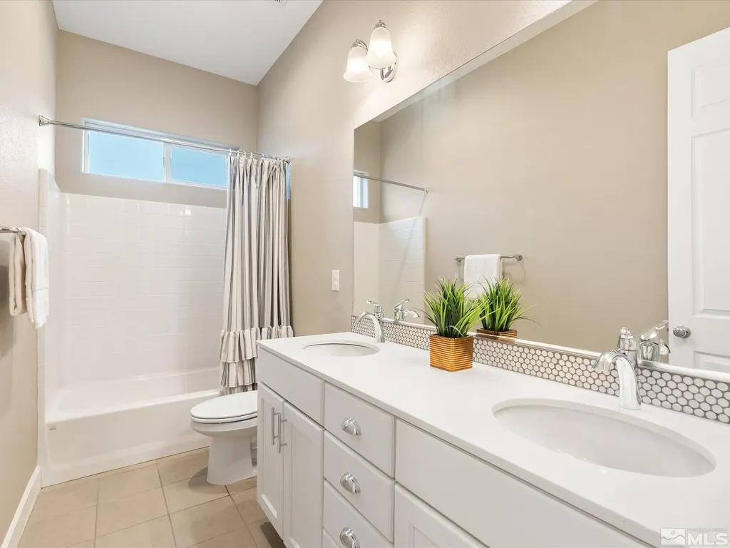11641 Vista Park Sparks NV 89441