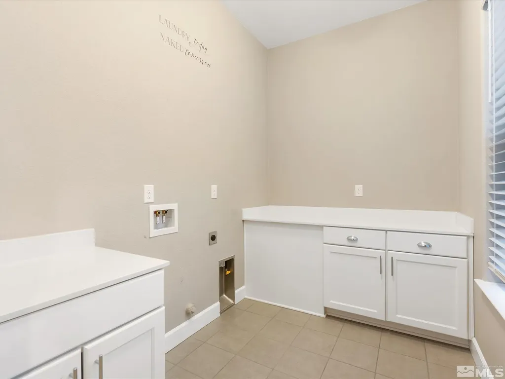 11641 Vista Park Sparks NV 89441