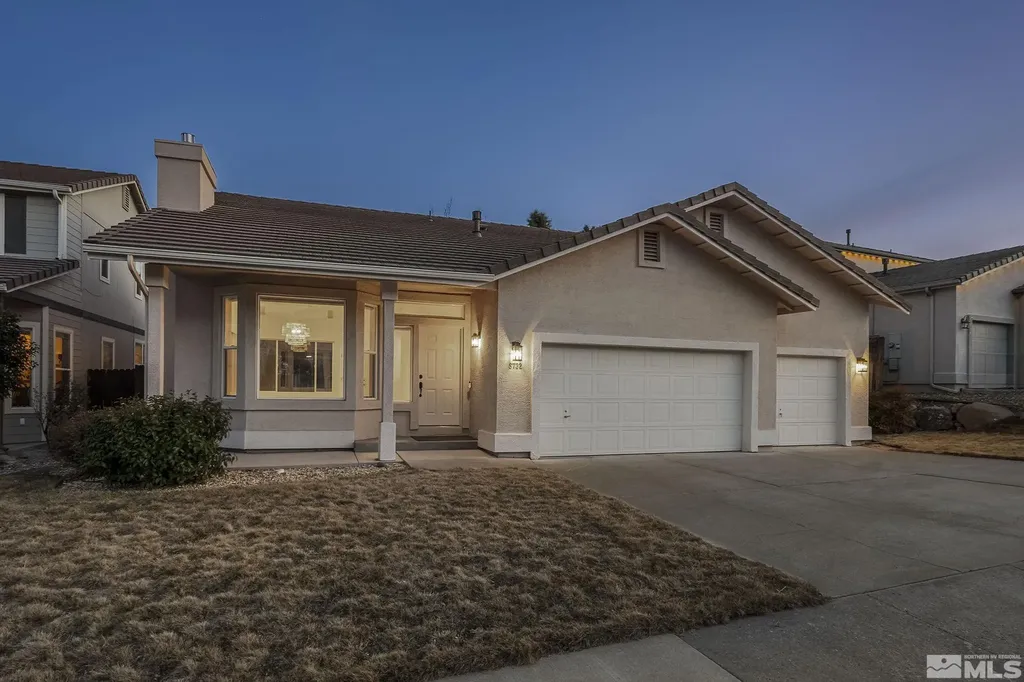 8732 River Front Reno NV 89523