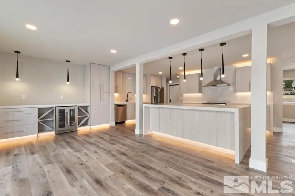 995 Skyline Reno NV 89509