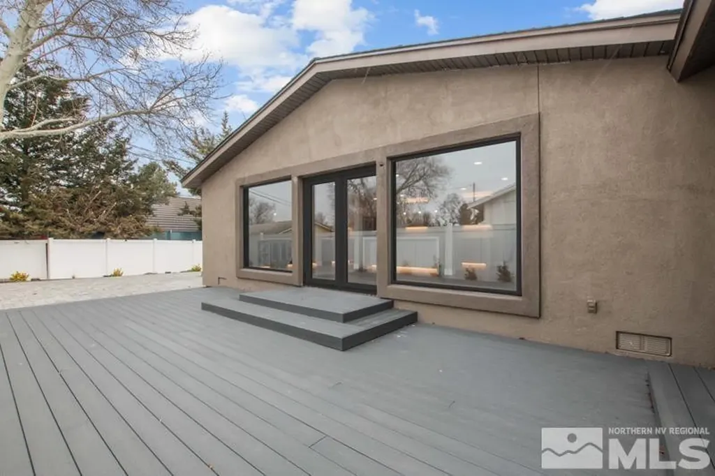 995 Skyline Reno NV 89509