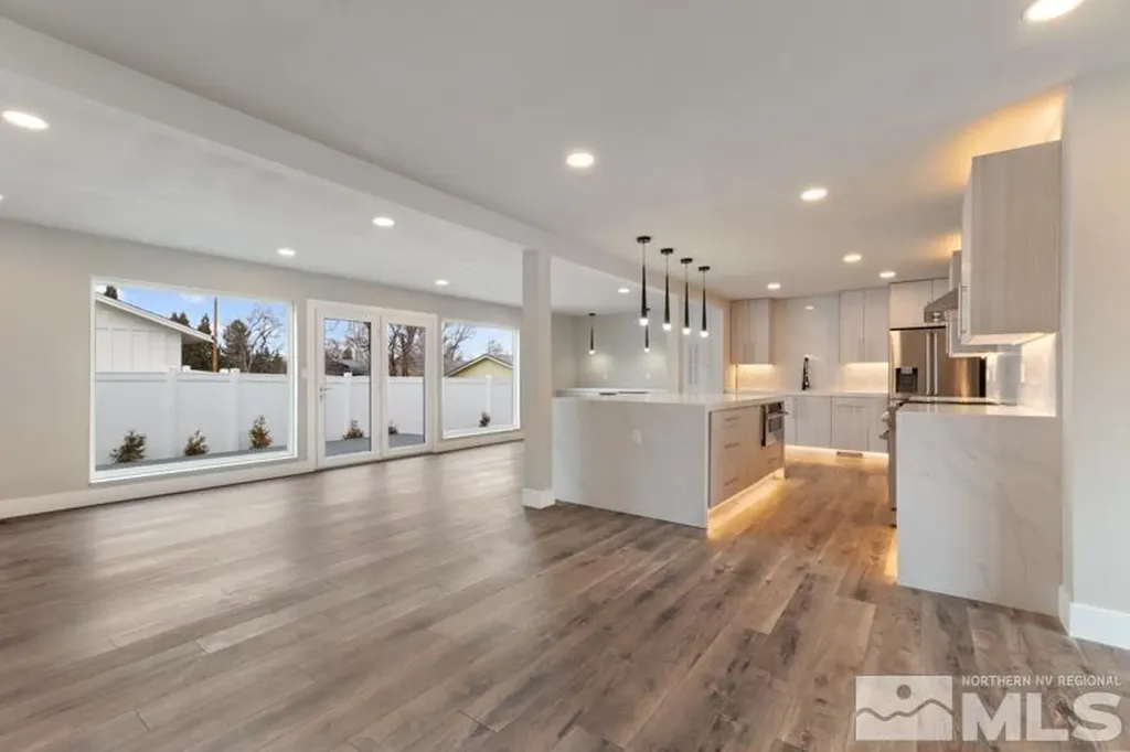 995 Skyline Reno NV 89509