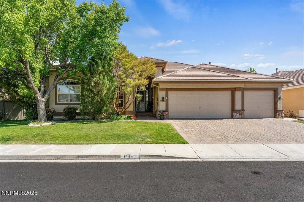 1556 Diamond Country Reno NV 89521