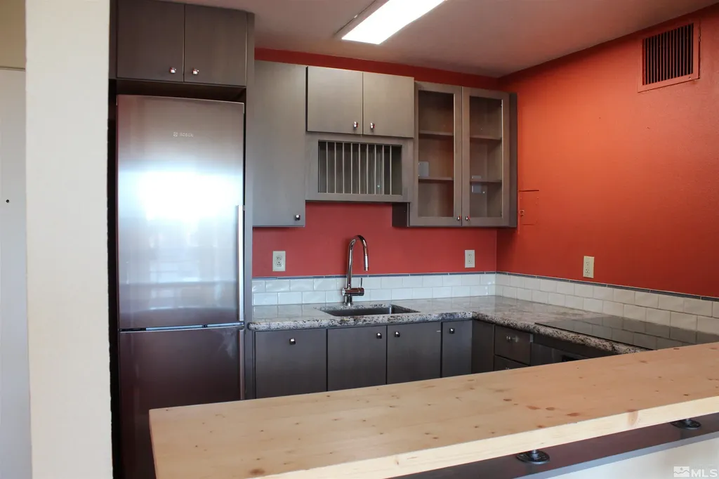 280 Island Reno NV 89501