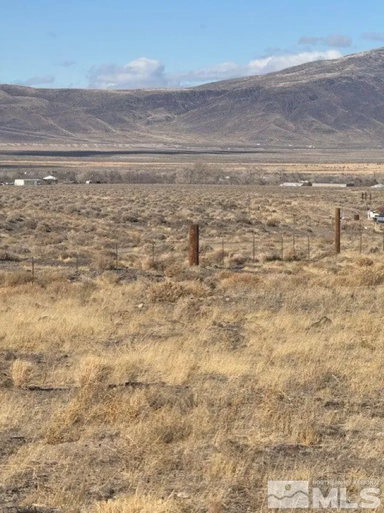4525 Glenwood Fernley NV 89408