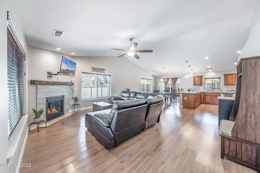 4283 Knoblock Carson City NV 89706