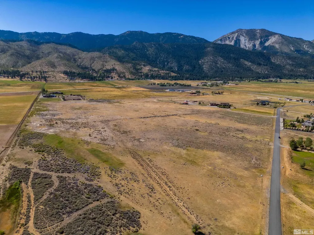 18525 Lake Vista Washoe Valley NV 89704