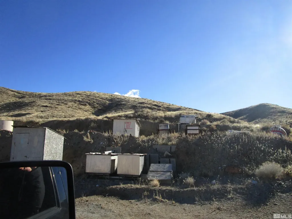 25590 Austin Fallon NV 89406