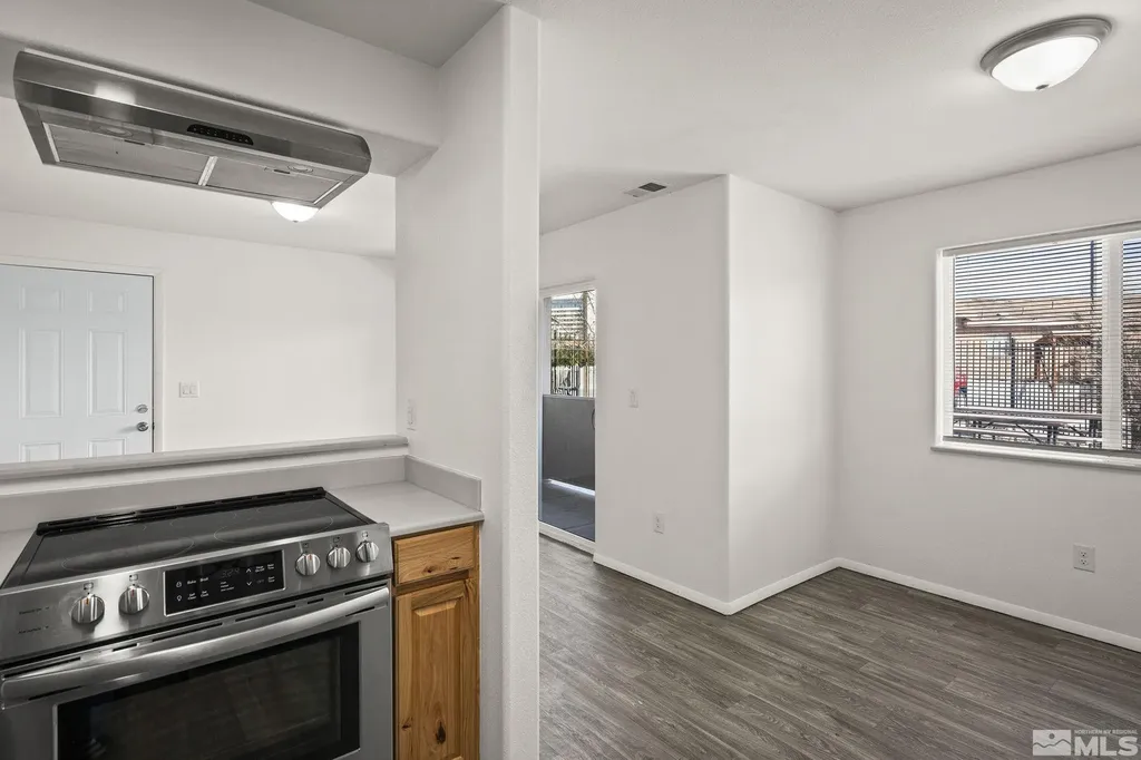 15 Gentry Reno NV 89502